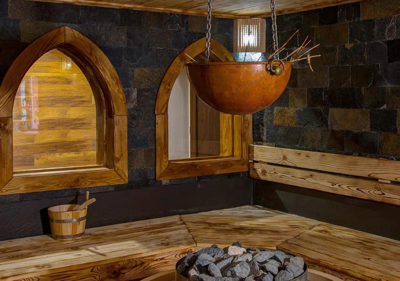 Alchemist Residence Von Goldenburg Belashtitsa Buitenkant foto